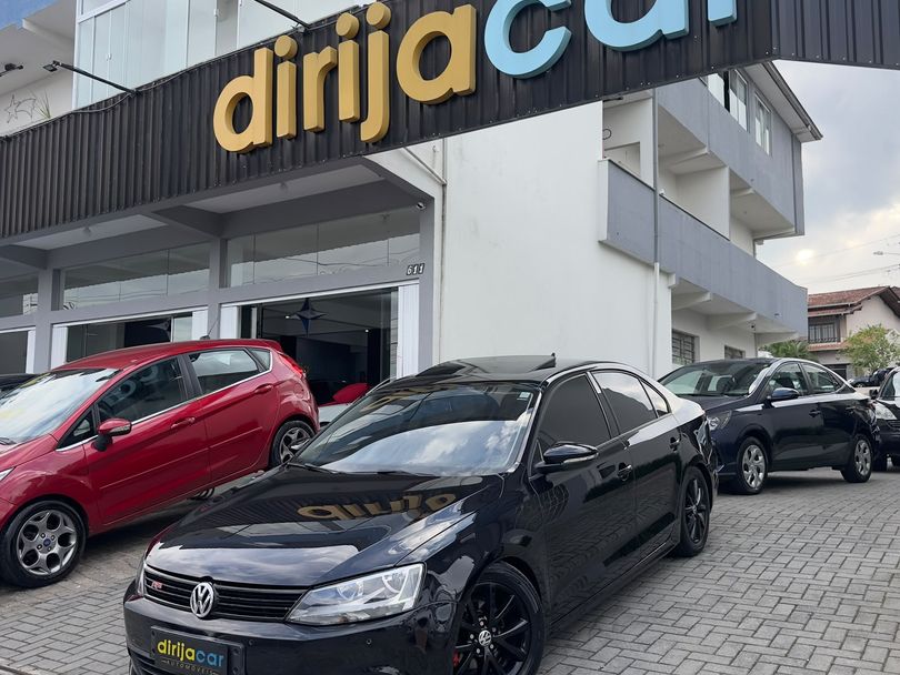 VolksWagen JETTA Comfortline 2.0 T.Flex 8V 4p Tipt.