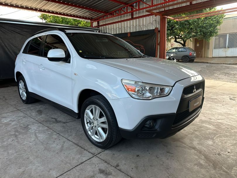 Mitsubishi ASX 2.0 16V 160cv Aut.