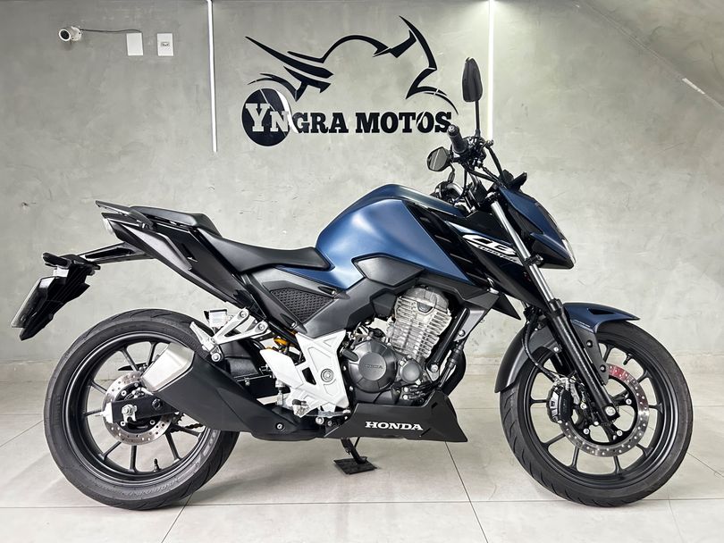 HONDA CB 300F Twister Flex
