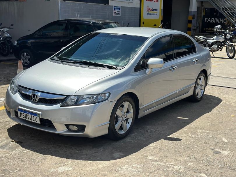 Honda Civic Sedan LXS 1.8/1.8 Flex 16V Aut. 4p