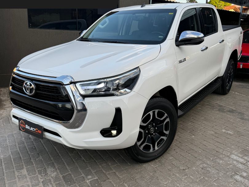 Toyota Hilux CD SRV 4x4 2.8 TDI Diesel Aut.