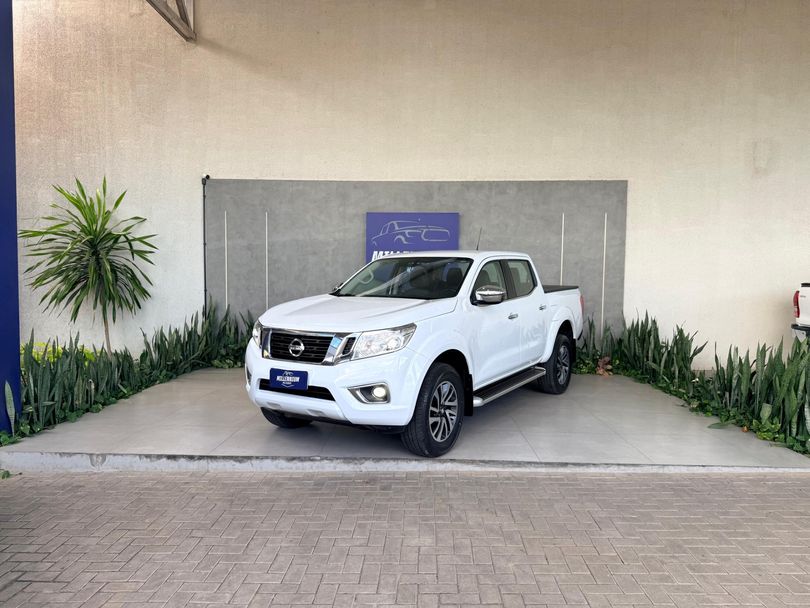 Nissan Frontier XE CD 4x4 2.3 Bi-TB Diesel Aut.
