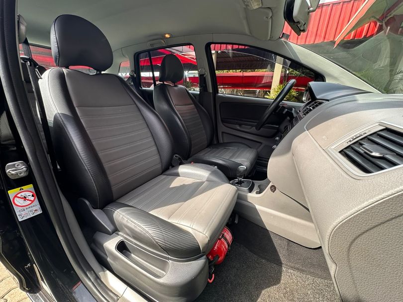 VolksWagen SPACEFOX HIGHLINE I MOT. 1.6 T.Flex 16V