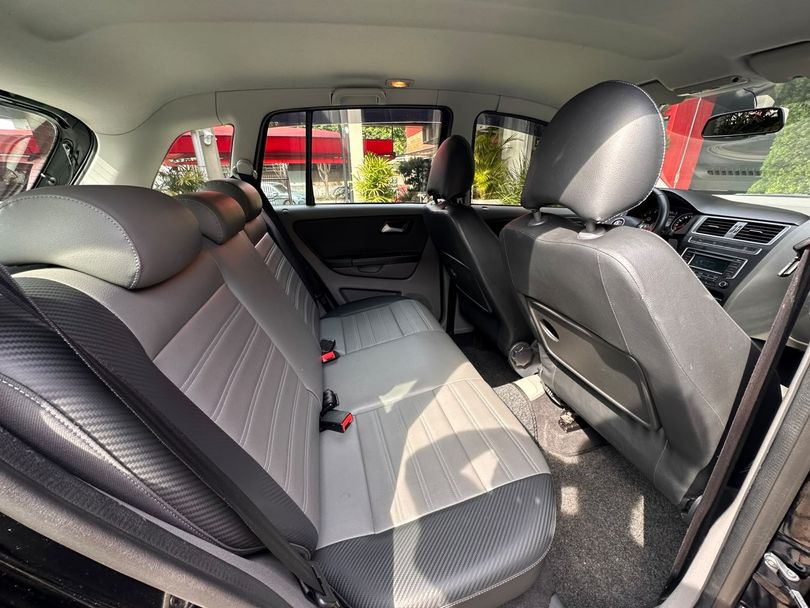 VolksWagen SPACEFOX HIGHLINE I MOT. 1.6 T.Flex 16V