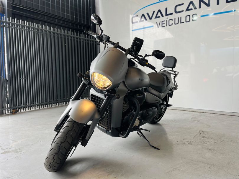 SUZUKI BOULEVARD M1800R B.O.S.S.