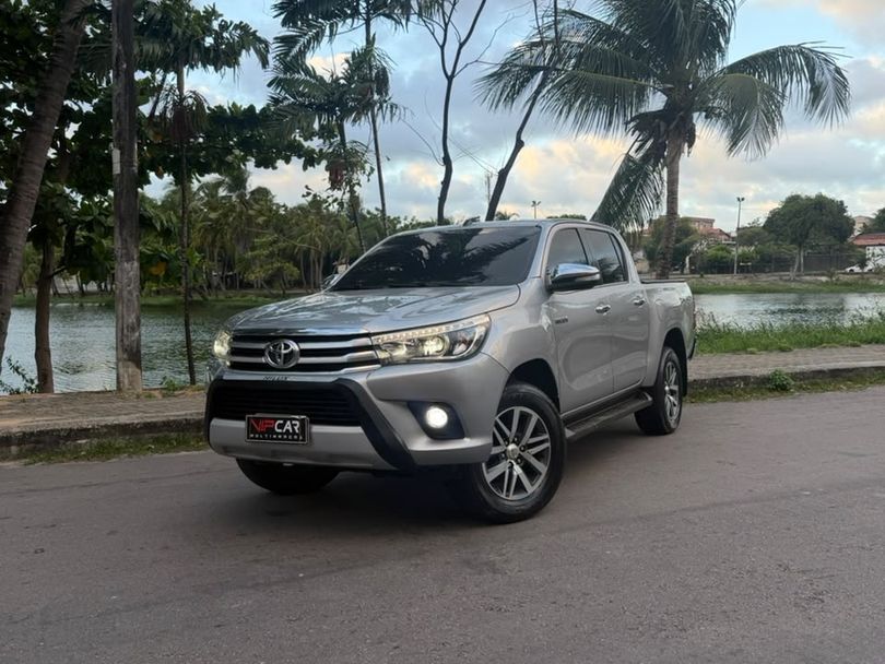 Toyota Hilux CD SRX 4x4 2.8 TDI 16V Diesel Aut.