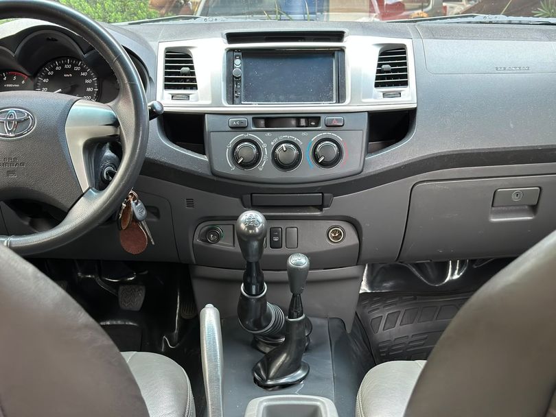 Toyota Hilux CD D4-D 4x4 3.0 TDI Dies. Mec.