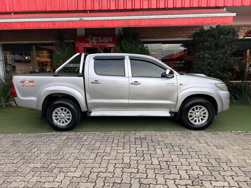 Toyota Hilux CD D4-D 4x4 3.0 TDI Dies. Mec.