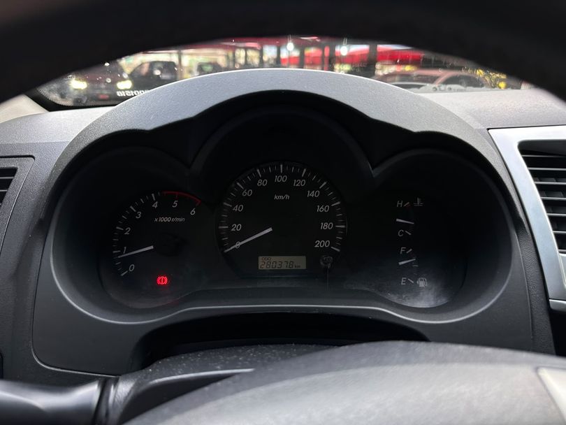 Toyota Hilux CD D4-D 4x4 3.0 TDI Dies. Mec.