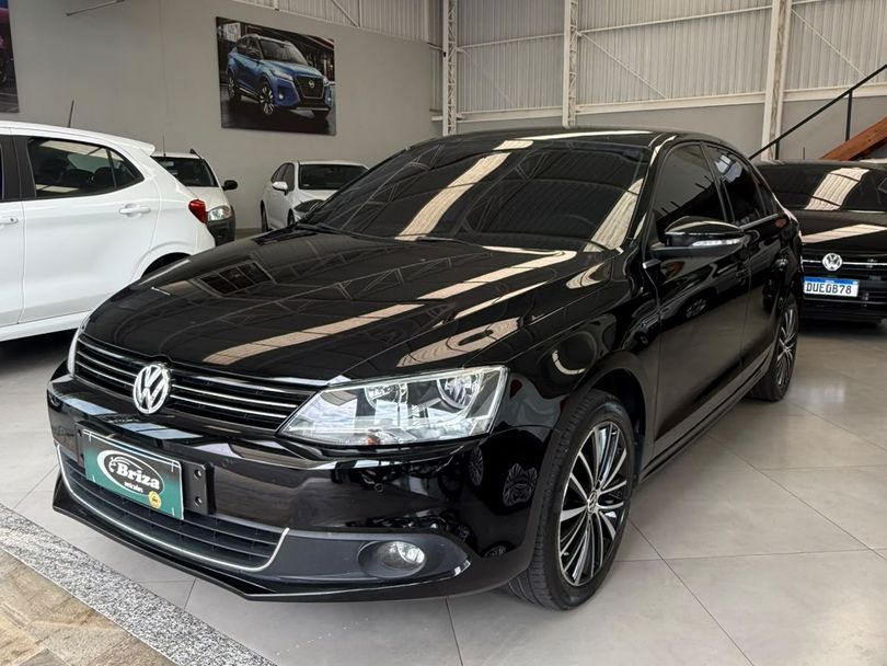 VolksWagen JETTA Highline 2.0 TSI 16V 4p Tiptronic