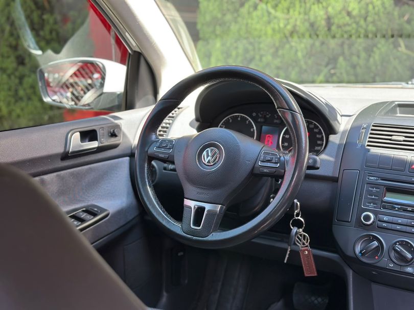 VolksWagen Polo Sedan I MOTION  1.6 Total Flex  4p