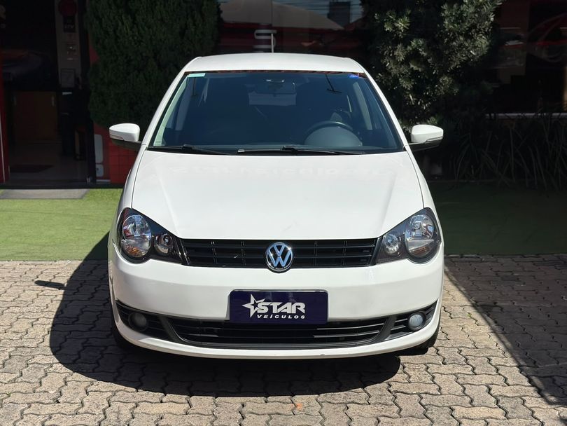 VolksWagen Polo Sedan I MOTION  1.6 Total Flex  4p
