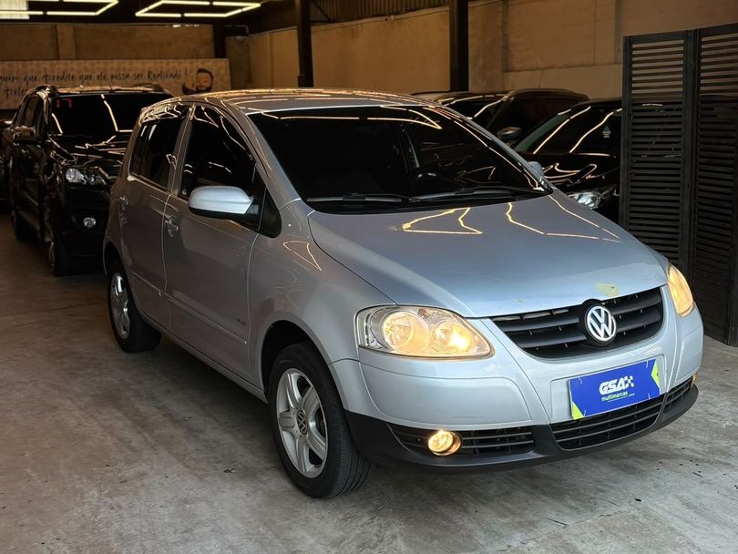 VolksWagen Fox Plus 1.6Mi/ 1.6Mi Total Flex 8V 4p