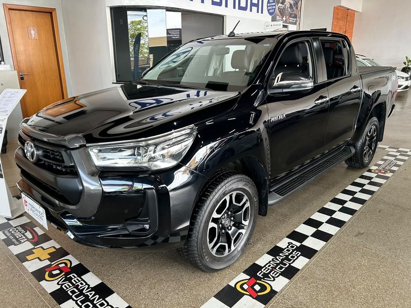 Toyota Hilux CD SR 4x4 2.8 TDI Diesel Aut.