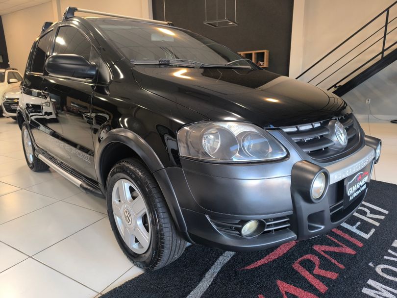 VolksWagen CROSSFOX 1.6 Mi Total Flex 8V 5p