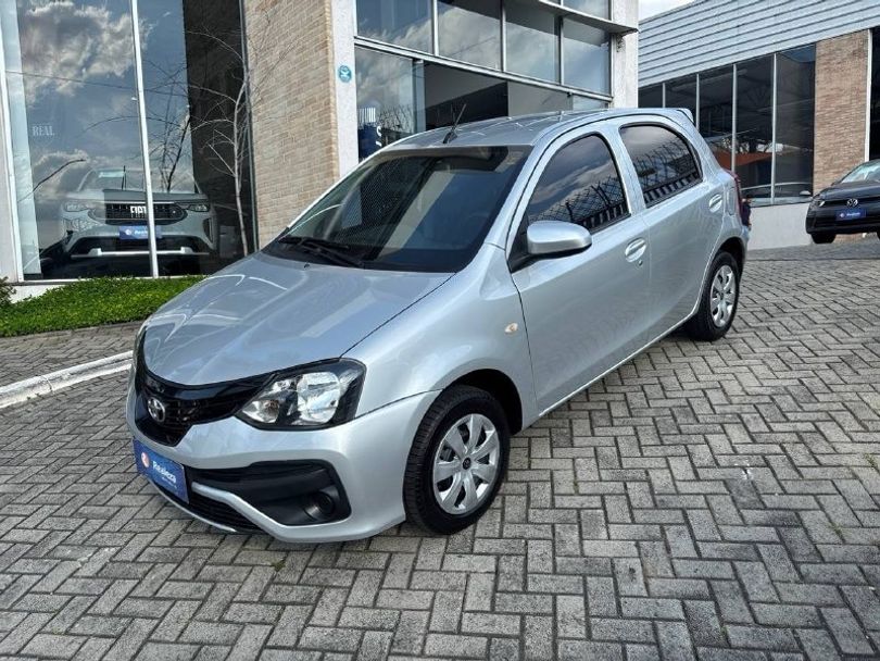 Toyota ETIOS X 1.3 Flex 16V 5p Aut.