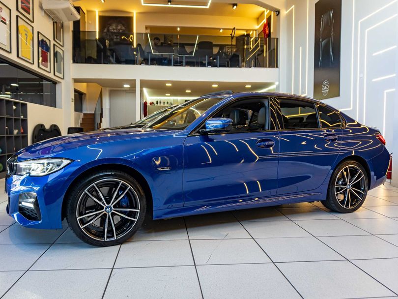 BMW 330e M Sport 2.0 Turbo Aut. (Híbrido)