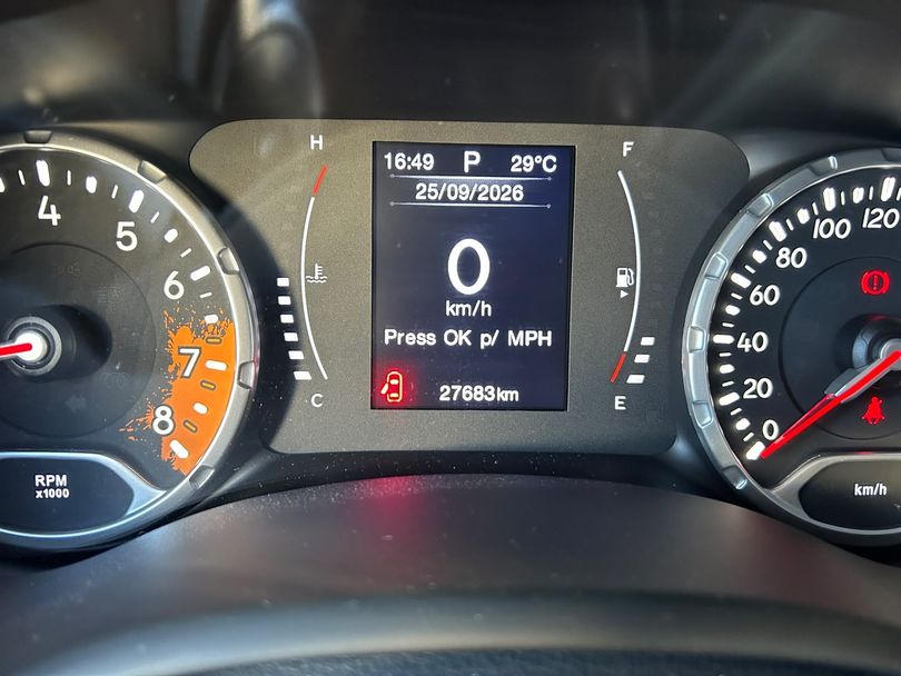 Jeep Renegade 1.8 4x2 Flex 16V Aut.