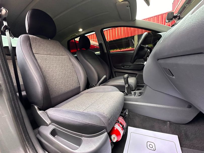 VolksWagen Fox 1.0 Mi Total Flex 8V 5p