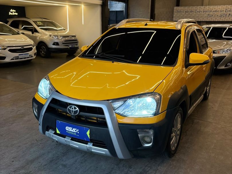 Toyota ETIOS CROSS 1.5 Flex 16V 5p Mec.