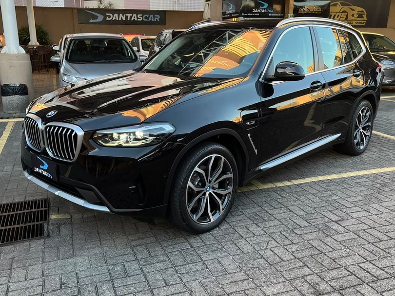 BMW X3 XDRIVE 30e X-Line Turbo Aut. (Híb.)