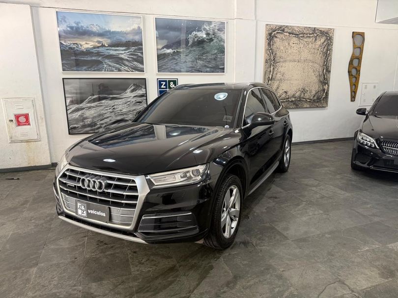 Audi Q5 Ambiente 2.0 TFSI Quattro S tronic