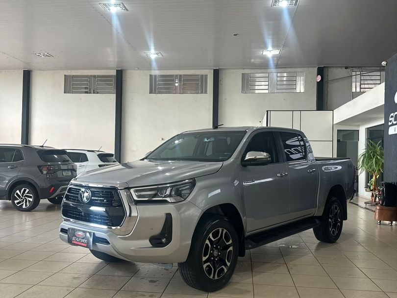 Toyota Hilux CD SRX 4x4 2.8 TDI 16V Diesel Aut.