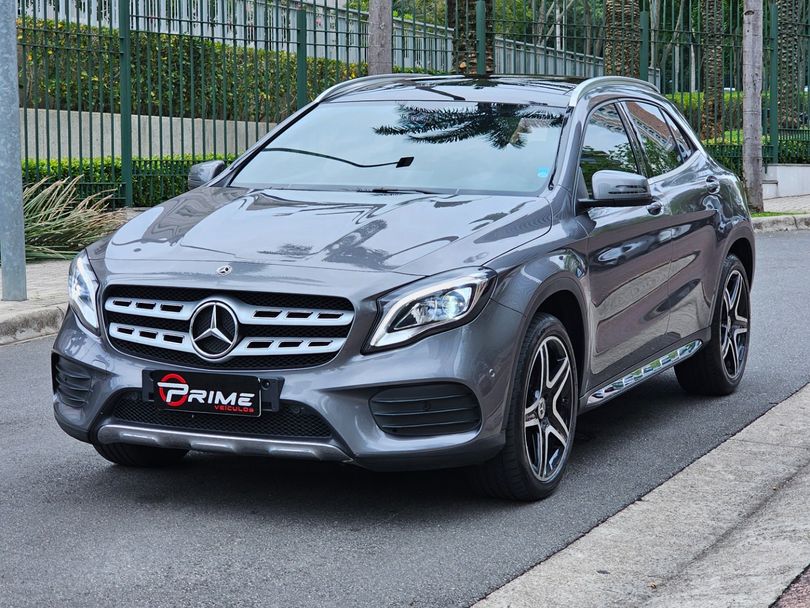 Mercedes GLA-250 Sport 2.0 TB 16V 4x2  211cv Aut.