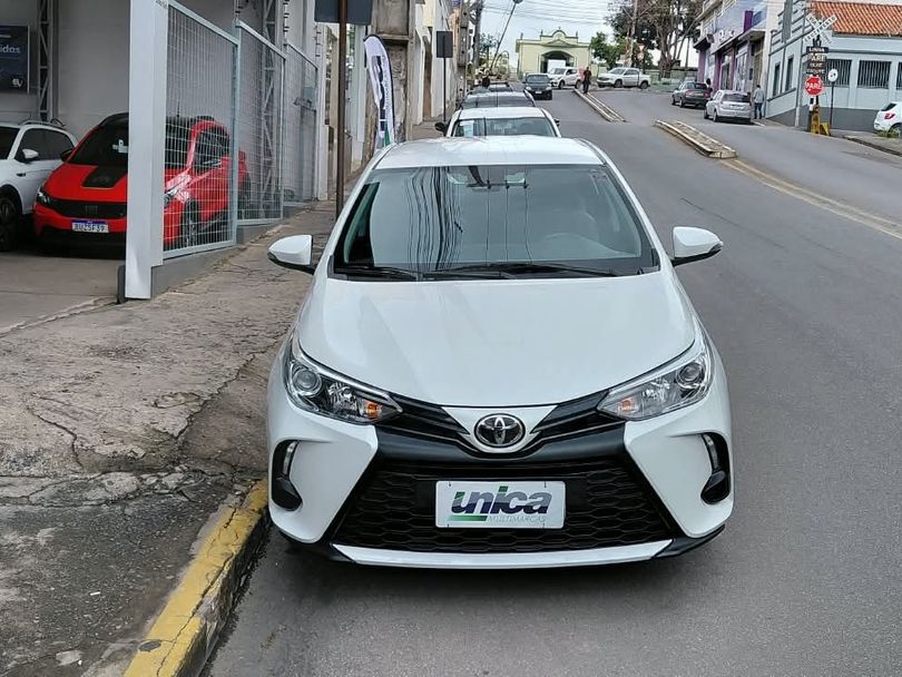 Toyota YARIS XS Sedan 1.5 Flex 16V 4p Aut.