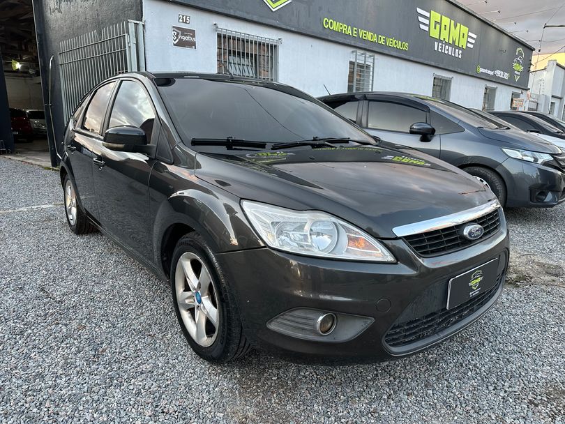 Ford Focus 1.6 S/SE/SE Plus Flex 8V/16V  5p