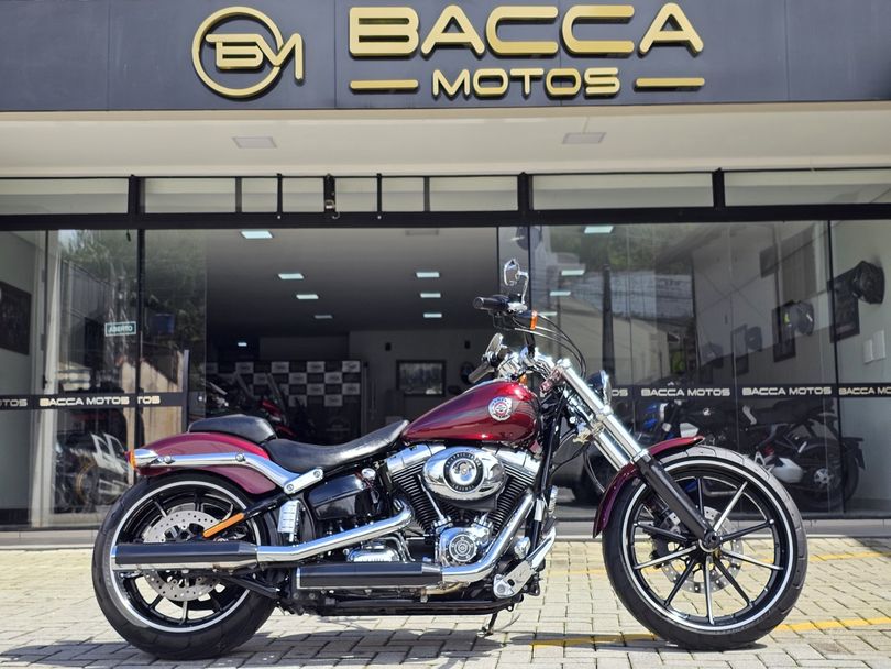 Harley SOFTAIL BREAKOUT FXSB