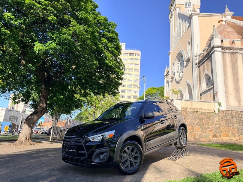 Mitsubishi ASX OUTDOOR 2.0 4x2 16V 160cv Aut.