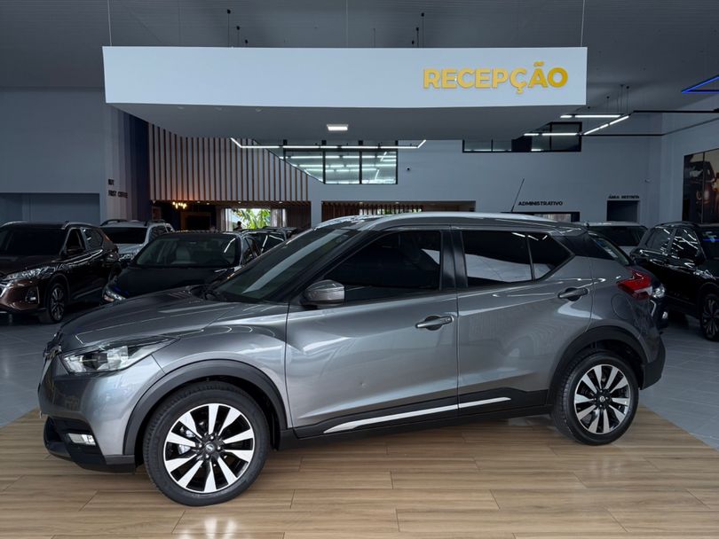 Nissan KICKS SV 1.6 16V FlexStar 5p Aut.