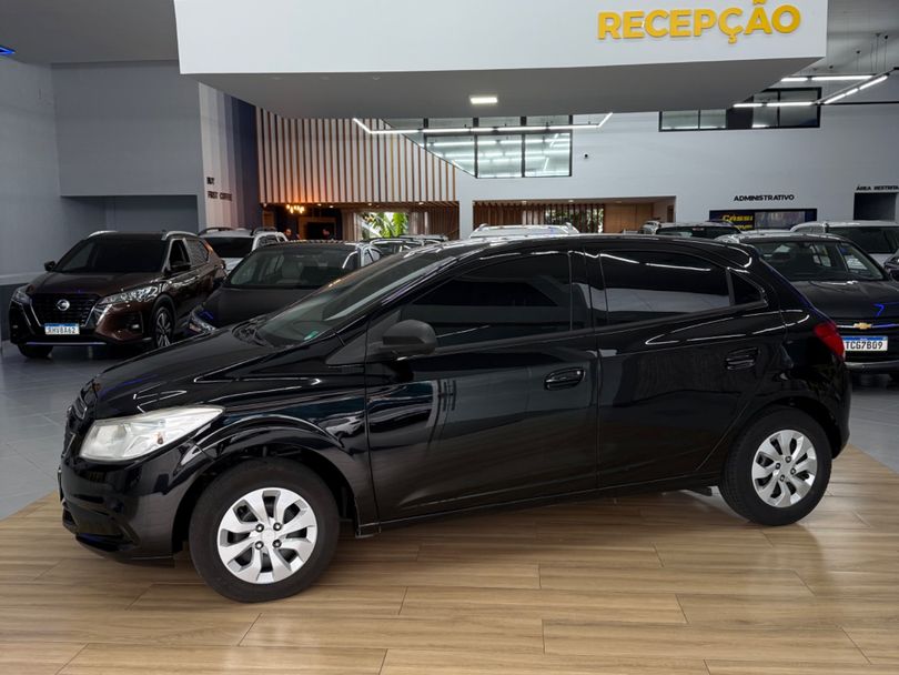 Chevrolet ONIX HATCH LT 1.0 8V FlexPower 5p Mec.