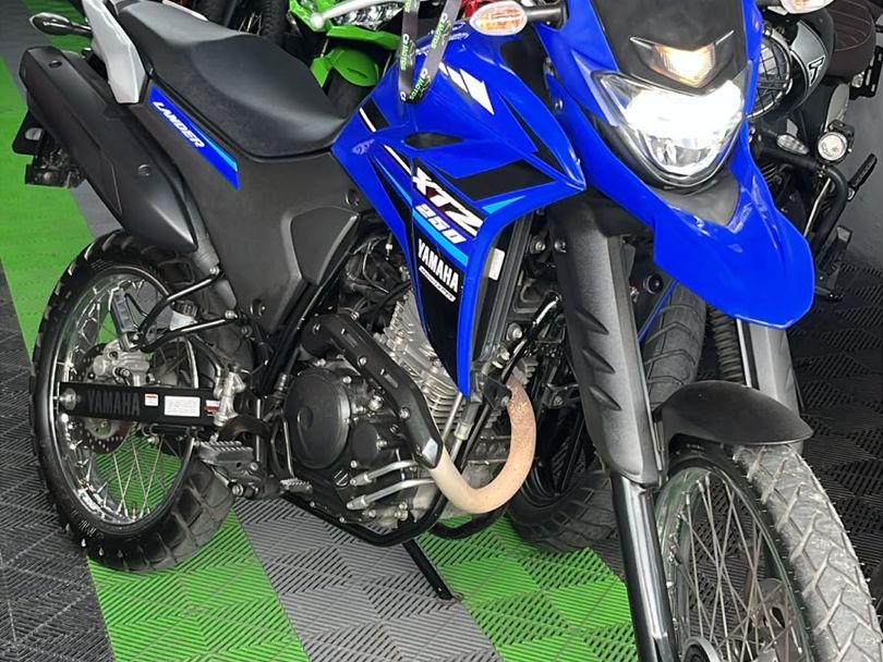 YAMAHA XTZ 250 LANDER 249cc/LANDER BLUEFLEX/ABS