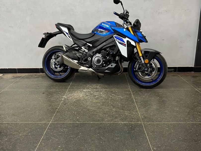SUZUKI GSX-S 1000