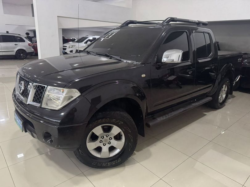 Nissan Frontier LE CD 4x4 2.5 TB Diesel Aut.