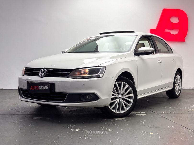 VolksWagen JETTA Highline 2.0 TSI 16V 4p Tiptronic