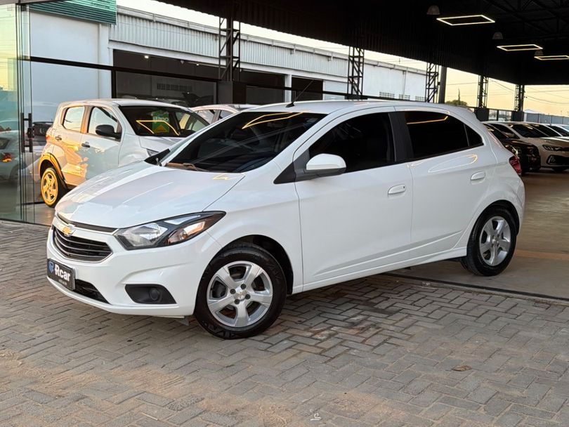 Chevrolet ONIX HATCH LT 1.0 8V FlexPower 5p Mec.