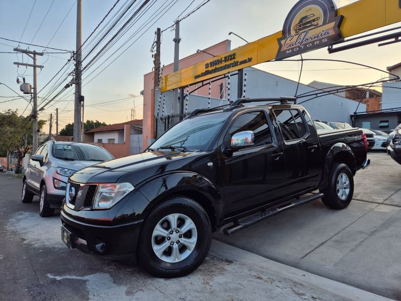 Nissan Frontier LE CD 4x4 2.5 TB Diesel Aut.