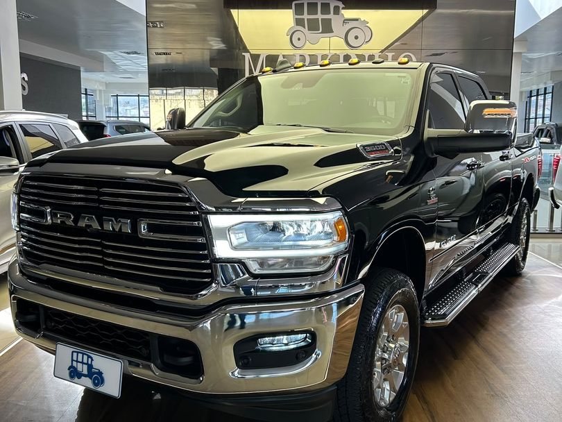 RAM 3500 LARAMIE 6.7 TB CD 4x4 Diesel