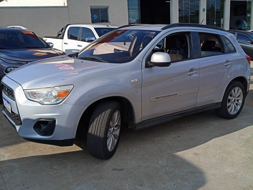 Mitsubishi ASX 2.0 16V 4x4 160cv Aut.