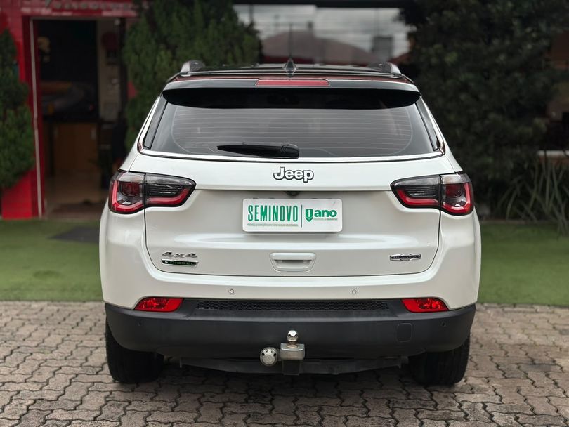 Jeep COMPASS LONGITUDE 2.0 4x4 Dies. 16V Aut.