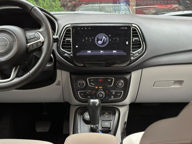 Jeep COMPASS LONGITUDE 2.0 4x4 Dies. 16V Aut.