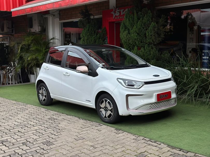 JAC e-JS1 62cv 5p Aut. (Elétrico)