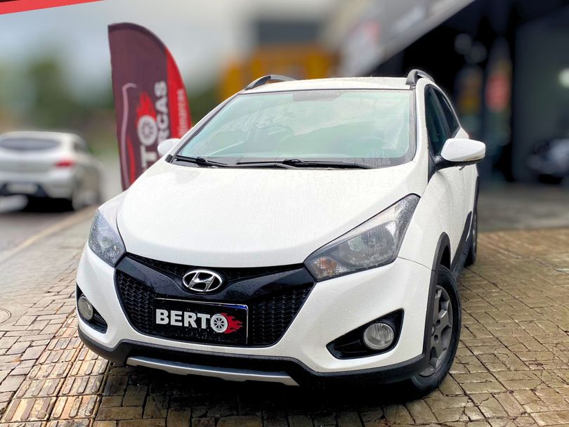 Hyundai HB20X Premium 1.6 Flex 16V Aut.