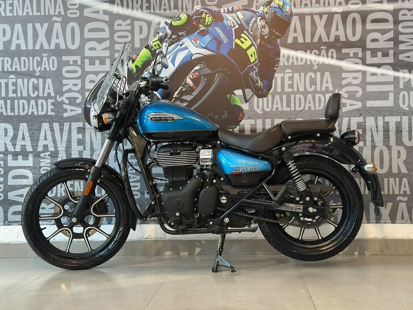 Royal Enfield Meteor 350 Supernova 