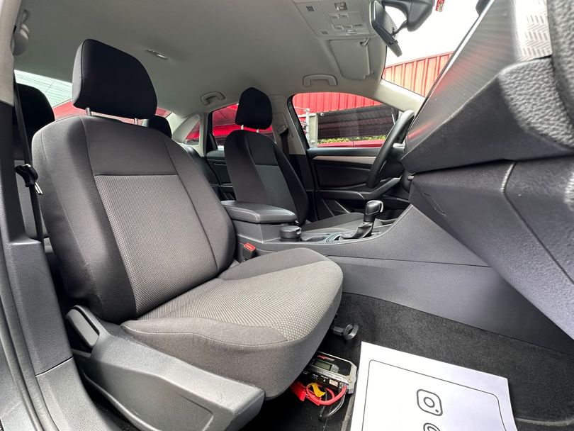VolksWagen JETTA Comfortline 1.4 TSI 16V 4p Aut.