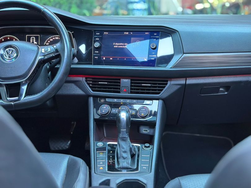VolksWagen JETTA Comfort. 250 TSI 1.4 Flex 16v Aut.