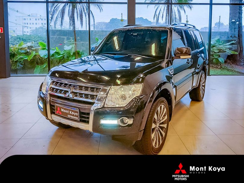 Mitsubishi Pajero HPE Full 3.2 4x4 T.I.Dies. 5p Aut